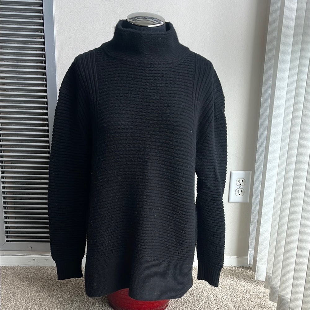 Athleta Black Sweater
